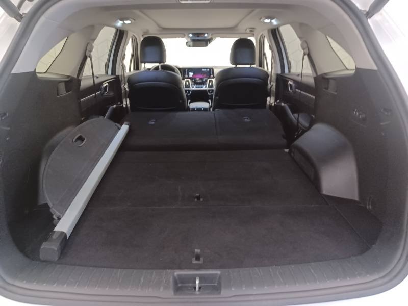 Kia Sorento - Photo 17