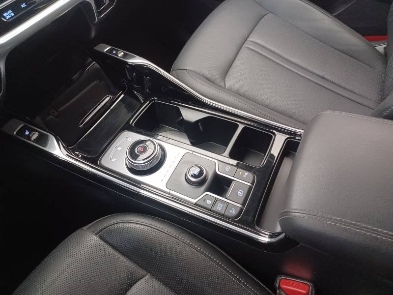 Kia Sorento - Photo 23