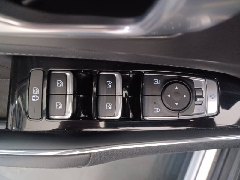Kia Sorento - Photo 33