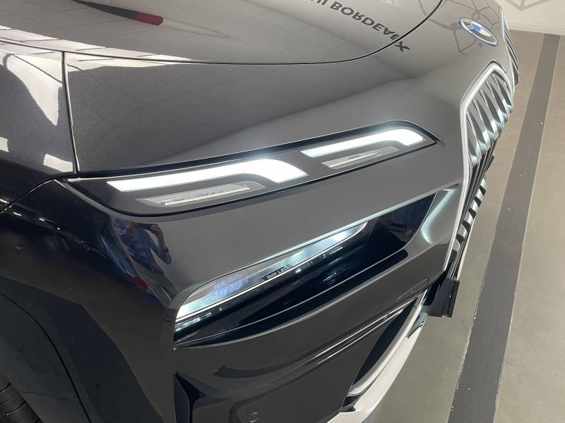 BMW Série 7 - Photo 26