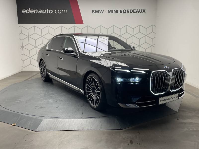 BMW Série 7 - Photo 29