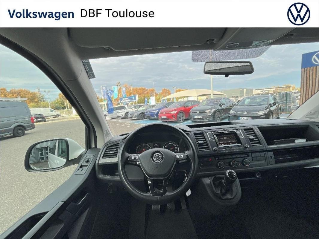Volkswagen Caravelle - Photo 14