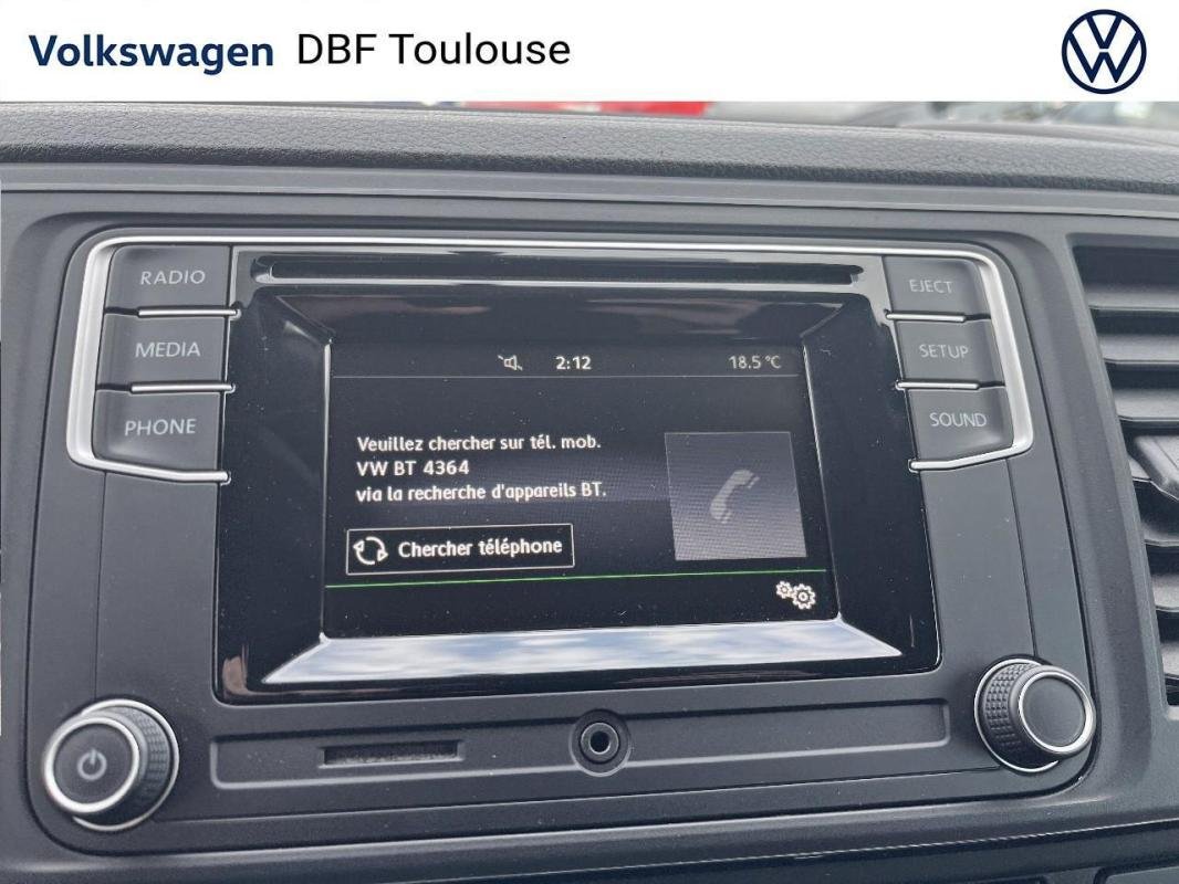 Volkswagen Caravelle - Photo 17