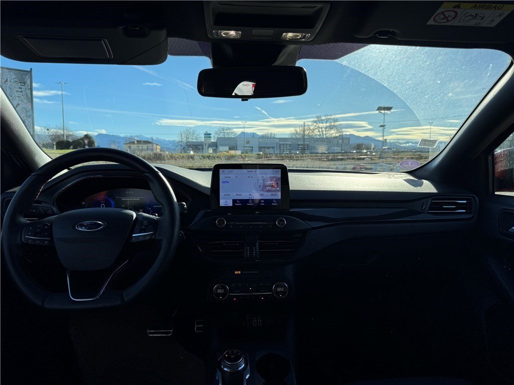 Ford Focus - Photo 12