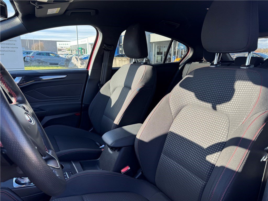 Ford Focus - Photo 14