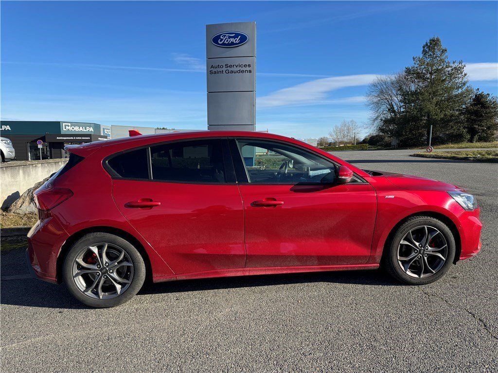 Ford Focus - Photo 9