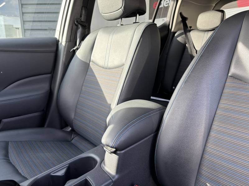Nissan Leaf - Photo 32