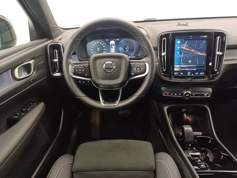Volvo XC40 - Photo 13