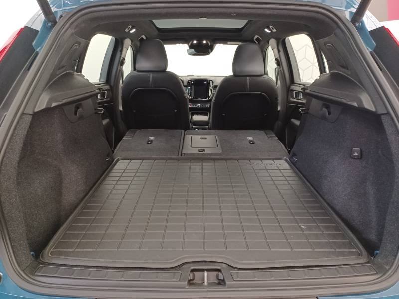Volvo XC40 - Photo 17
