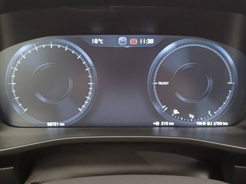 Volvo XC40 - Photo 22