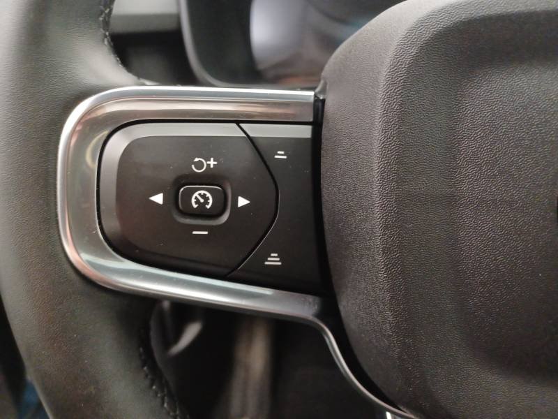 Volvo XC40 - Photo 34
