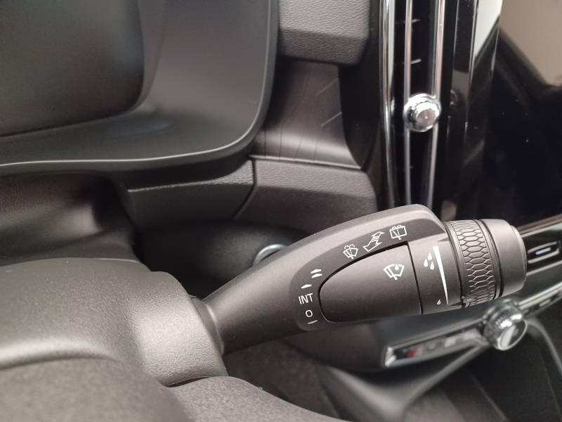 Volvo XC40 - Photo 35