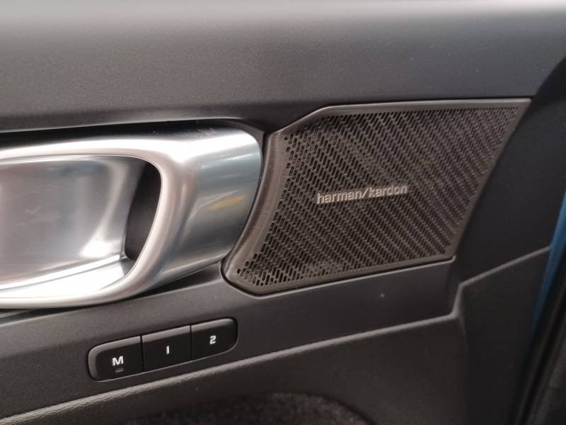Volvo XC40 - Photo 40