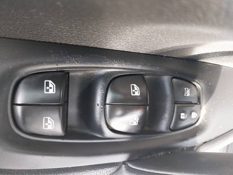 Nissan Qashqai - Photo 23