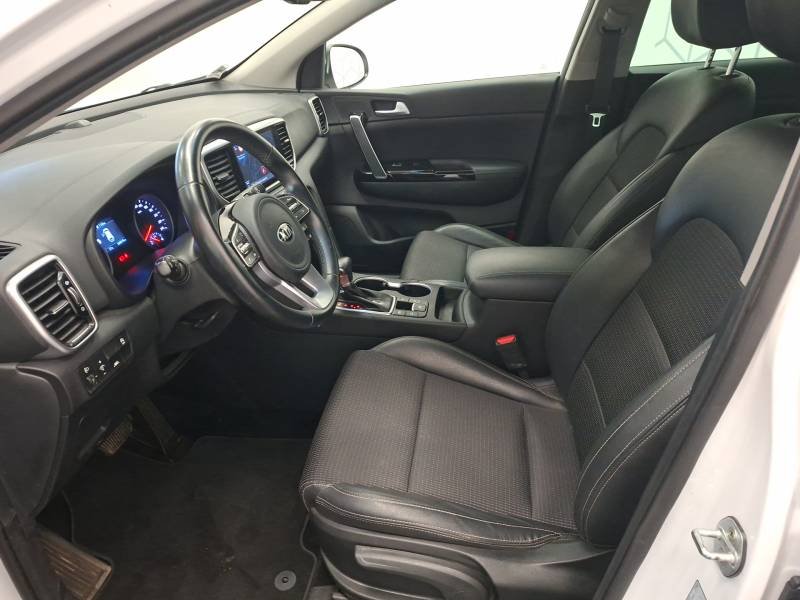 Kia Sportage - Photo 13