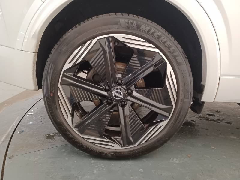 Nissan Qashqai - Photo 9