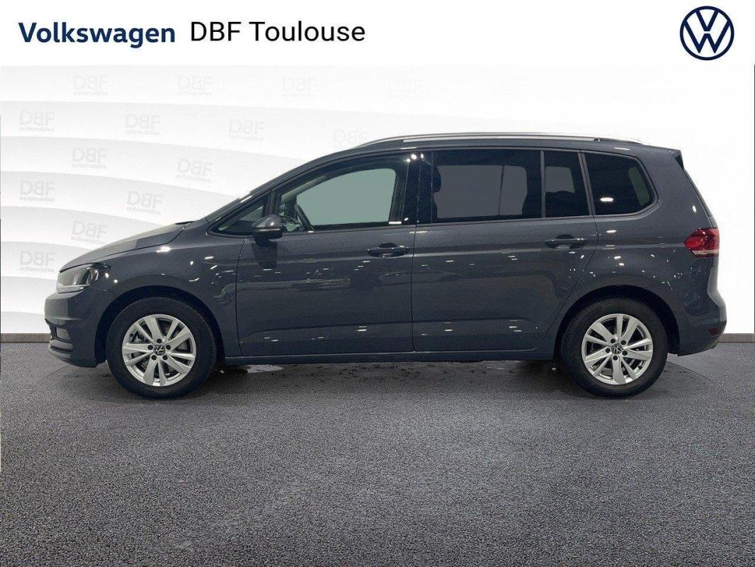 Volkswagen Touran - Photo 2