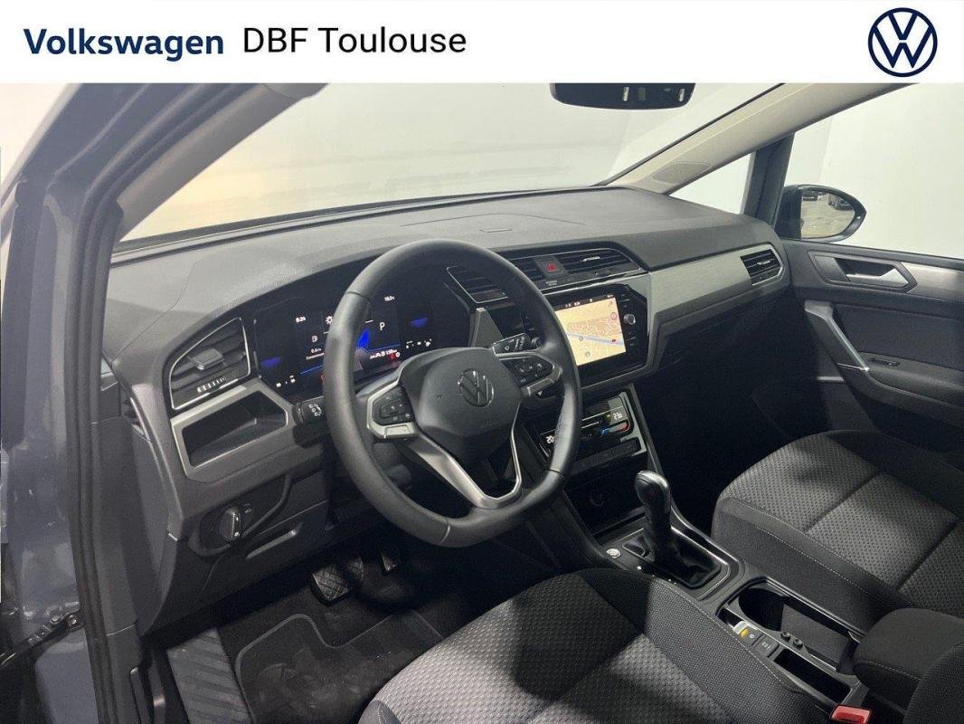 Volkswagen Touran - Photo 26