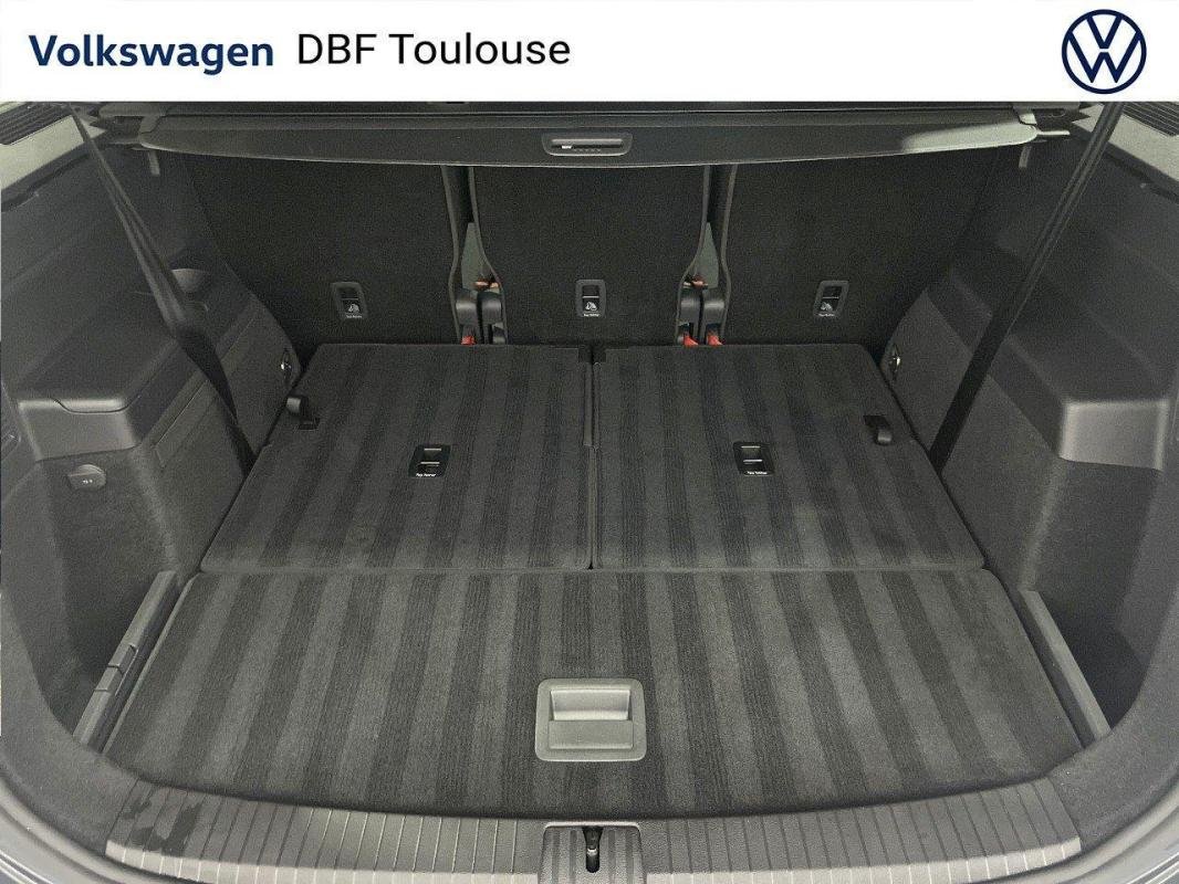 Volkswagen Touran - Photo 27