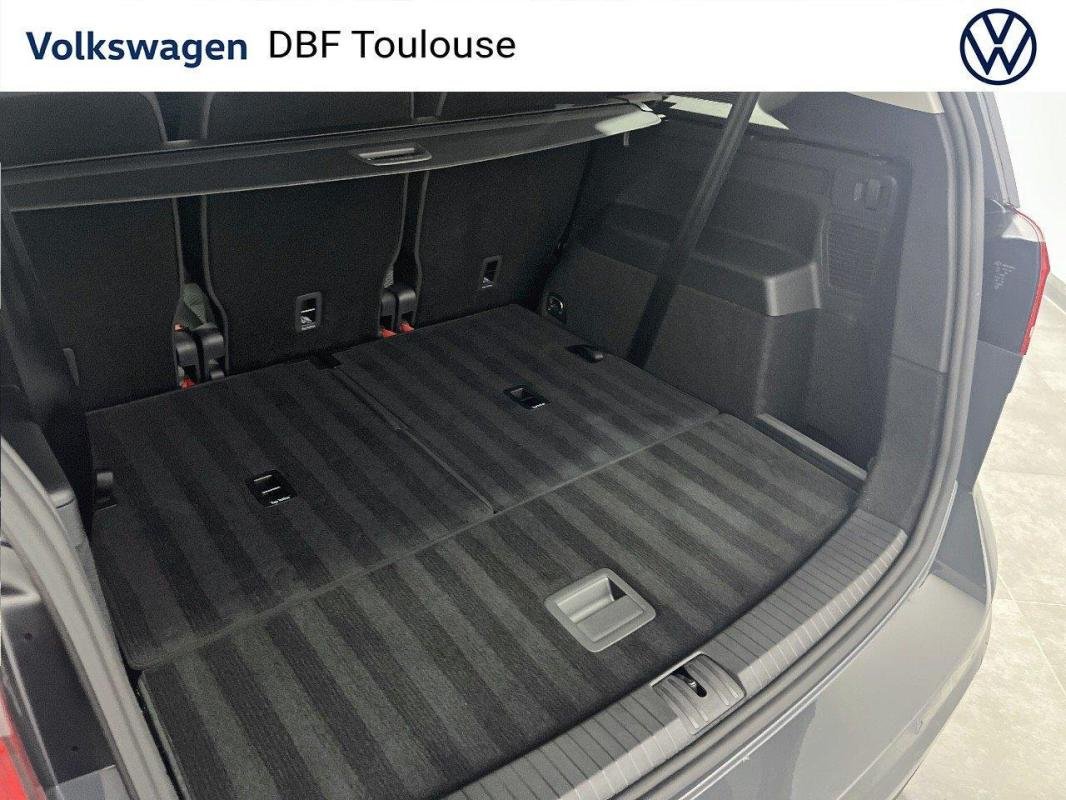 Volkswagen Touran - Photo 28