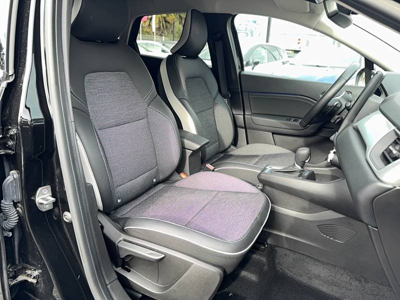 Renault Captur - Photo 10