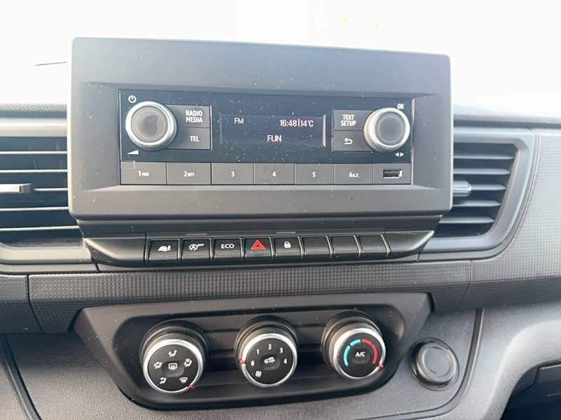 Renault Trafic - Photo 12