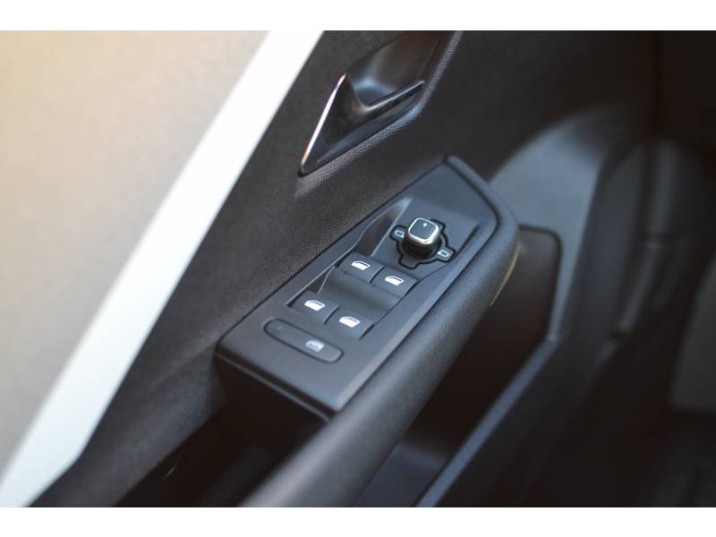 Opel Astra - Photo 46