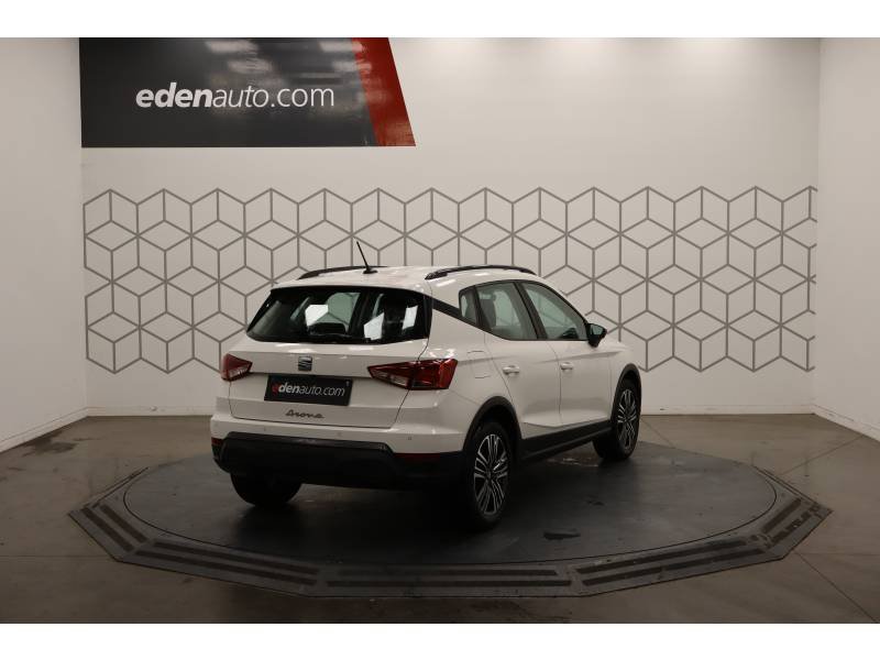 Seat Arona - Photo 2