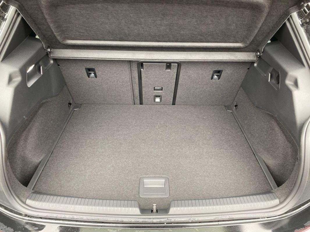 Volkswagen ID.3 - Photo 32