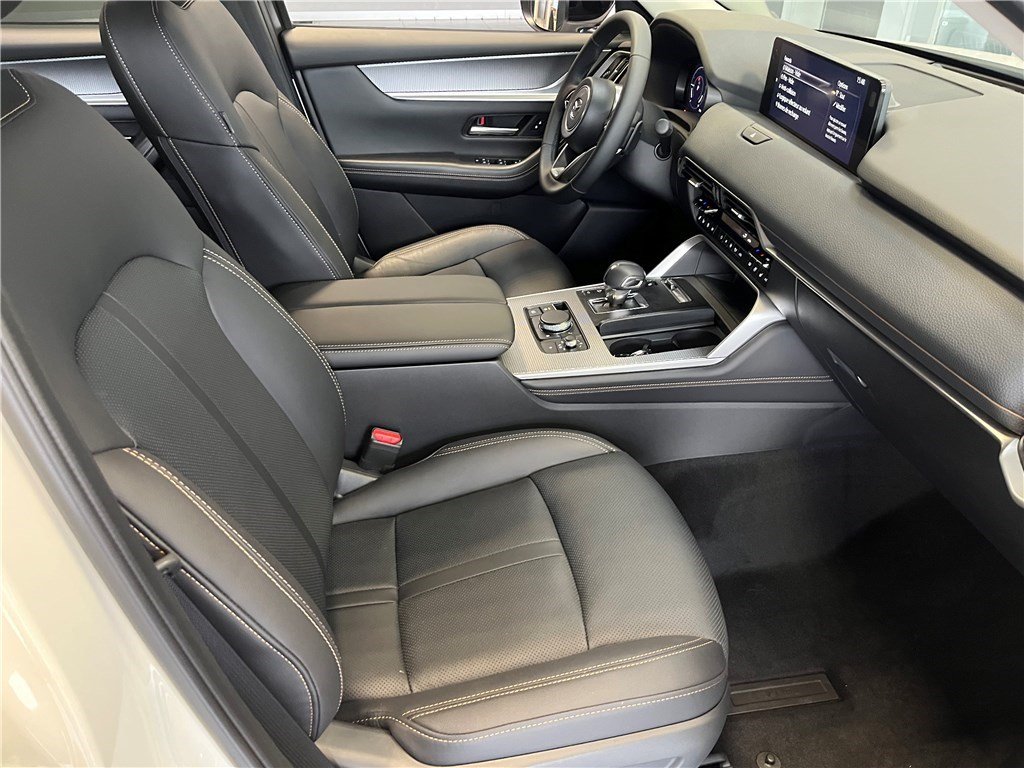 Mazda CX-60 - Photo 15