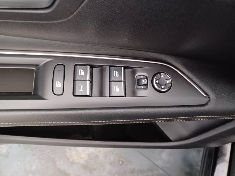 Peugeot 3008 - Photo 32