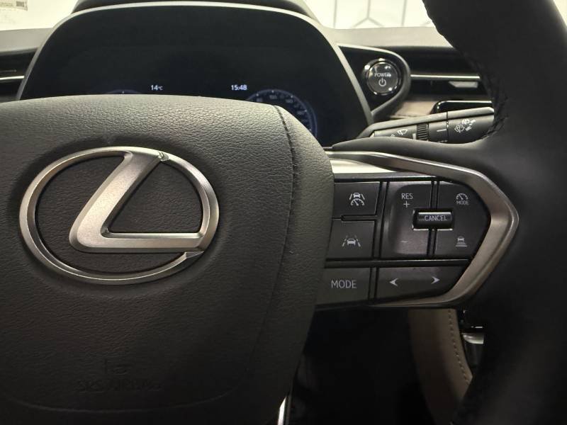 Lexus LBX - Photo 30