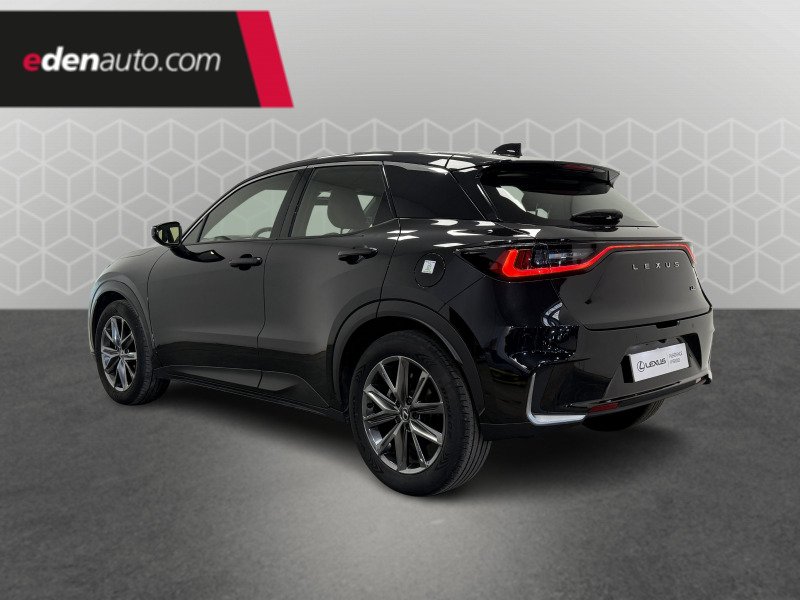 Lexus LBX - Photo 3