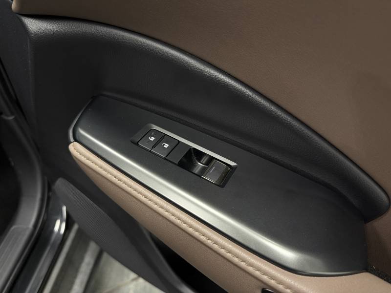 Lexus LBX - Photo 38