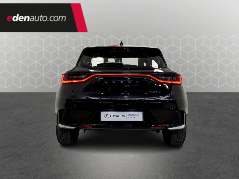 Lexus LBX - Photo 4