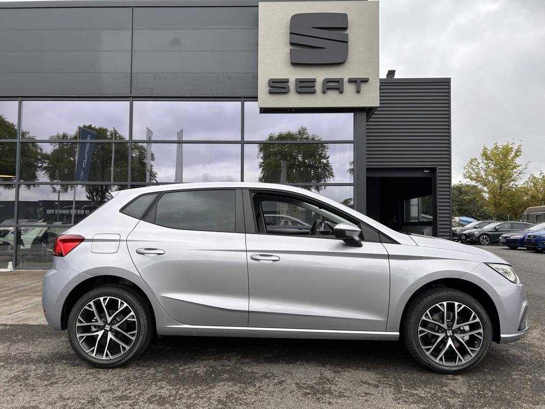 Seat Ibiza - Photo 3