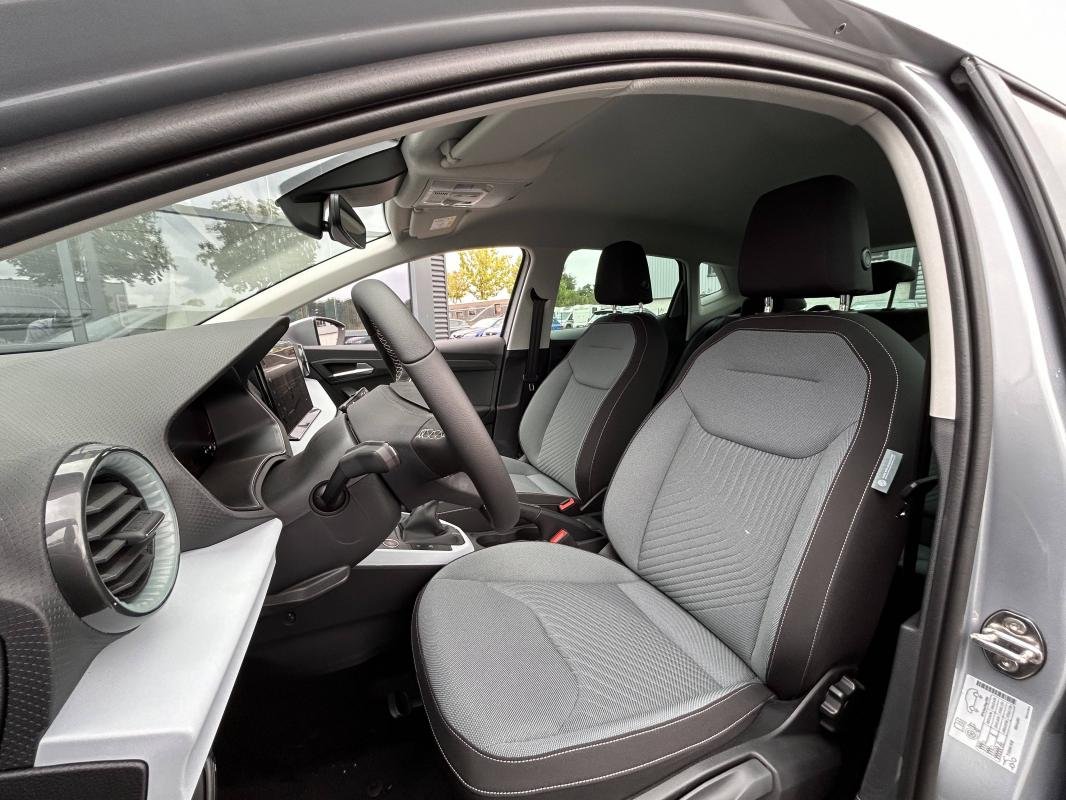 Seat Ibiza - Photo 9