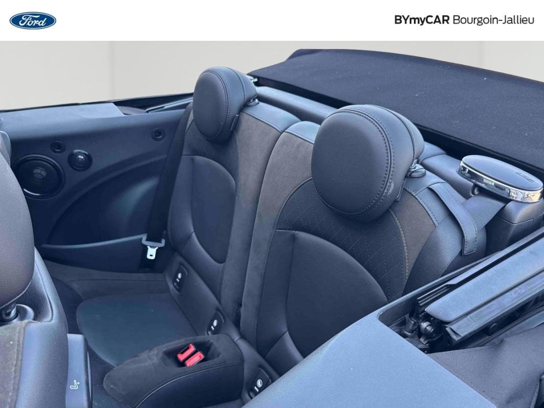 Mini Cabrio - Photo 12