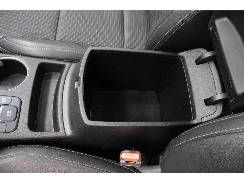 Kia Sportage - Photo 24