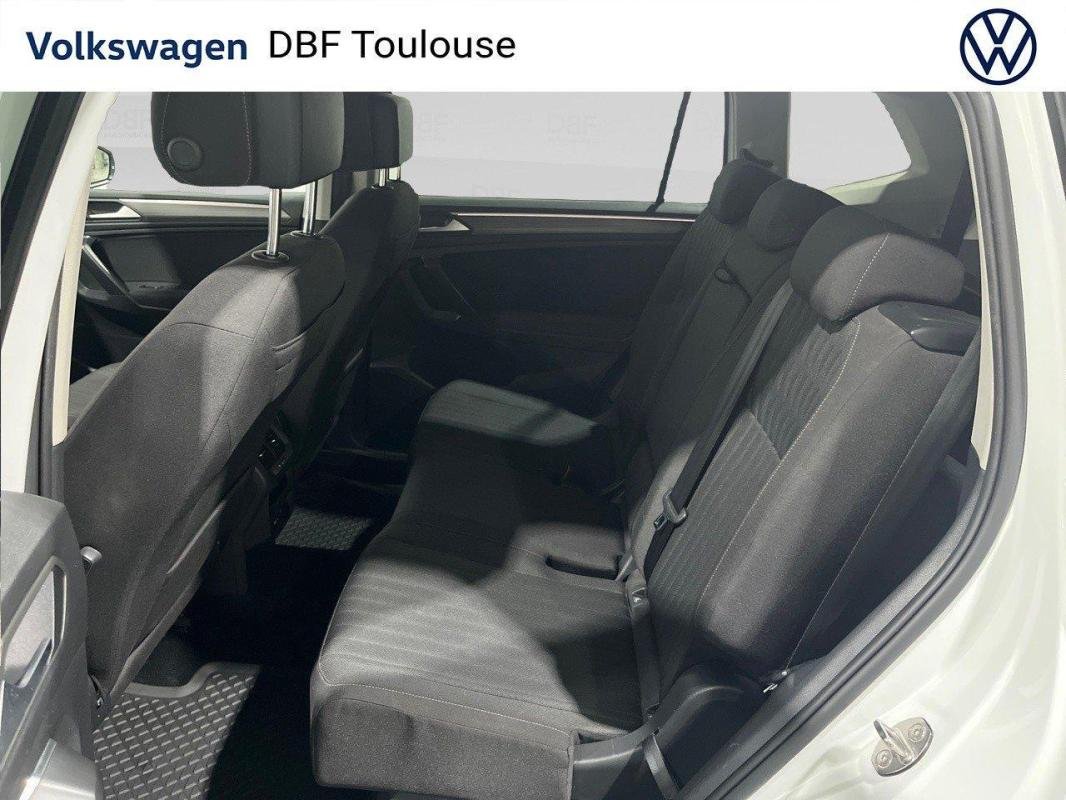 Volkswagen Tiguan Allspace - Photo 12