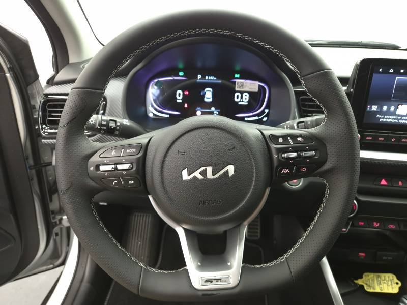 Kia Stonic - Photo 12