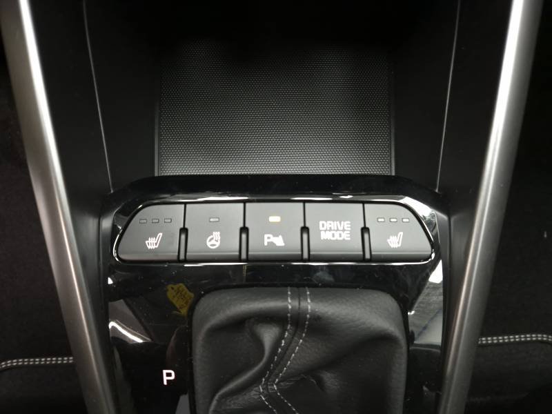 Kia Stonic - Photo 16