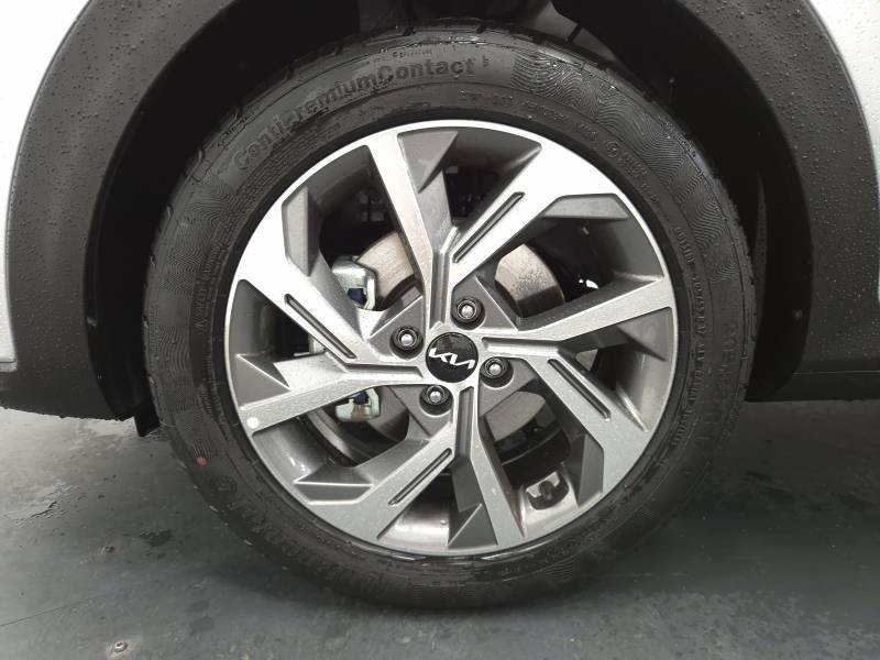 Kia Stonic - Photo 19