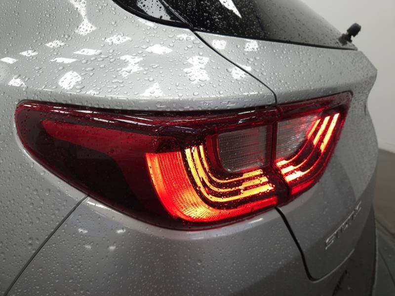 Kia Stonic - Photo 21