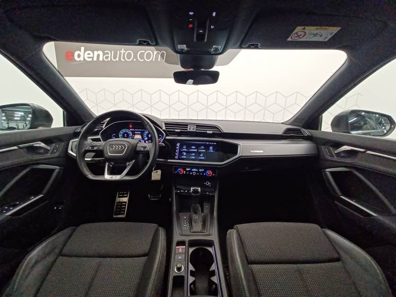 Audi Q3 - Photo 12