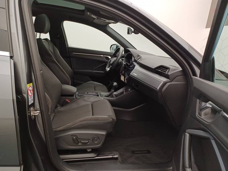 Audi Q3 - Photo 14