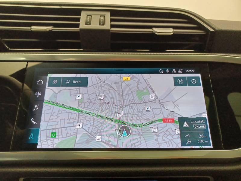 Audi Q3 - Photo 19