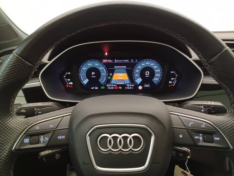 Audi Q3 - Photo 21