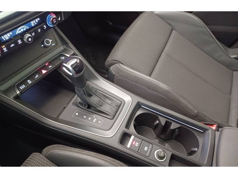 Audi Q3 - Photo 23