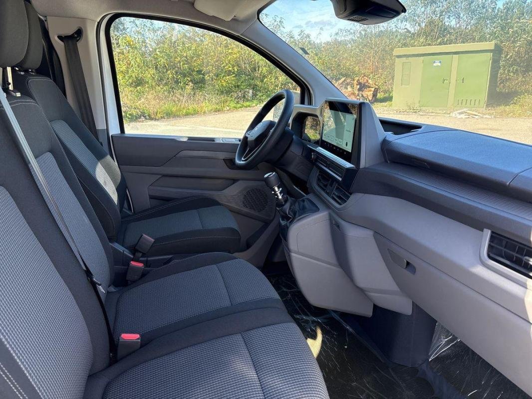 Volkswagen Transporter - Photo 14
